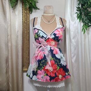 Super Cute ♡ Y2K ♡ Abercrombie Floral Tie Strap Babydoll Tank Top